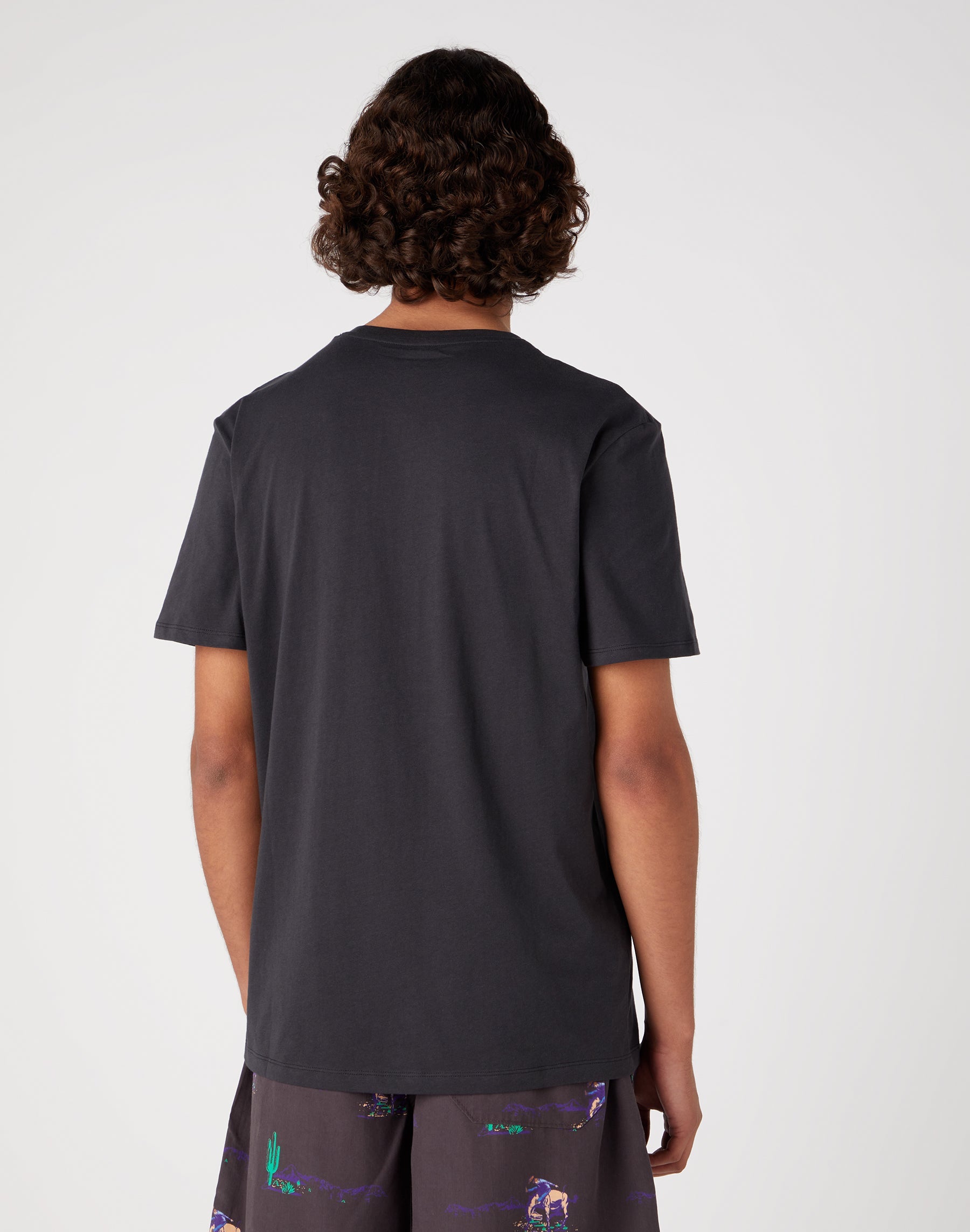 Graphic Tee in Faded Black T-shirts Wrangler   