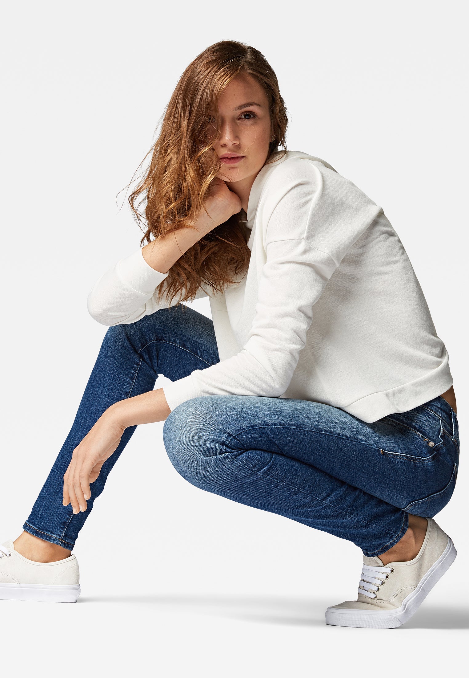 Adriana en jeans Deep Shaded Mavi   